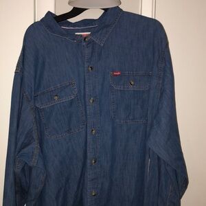 Denim NWT Wrangular long sleeve button down